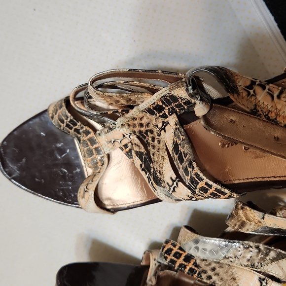 ladies heels - Picture 6 of 7